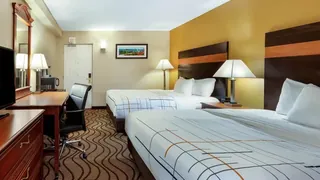 La Quinta Inn by Wyndham Sandusky near Cedar Point
