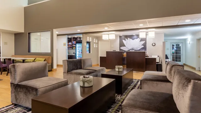 La Quinta Inn & Suites by Wyndham Spokane Valley photo 10