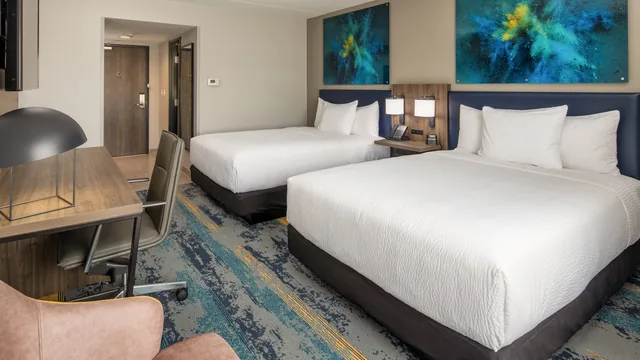 La Quinta Inn & Suites by Wyndham Spokane Downtown photo 5