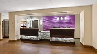 La Quinta Inn & Suites by Wyndham Springfield MA