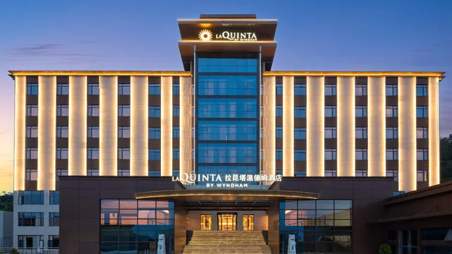 La Quinta by Wyndham Suzhou Yangshan photo 5