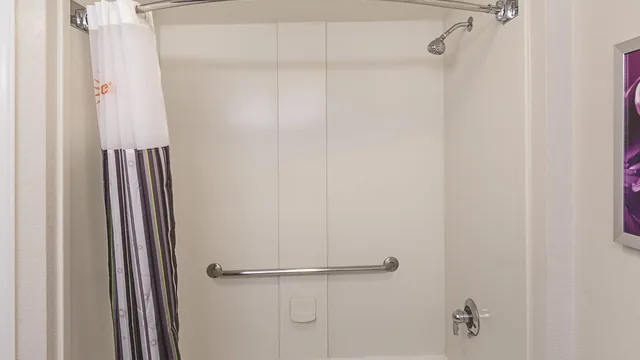 La Quinta Inn & Suites by Wyndham Virginia Beach photo 6