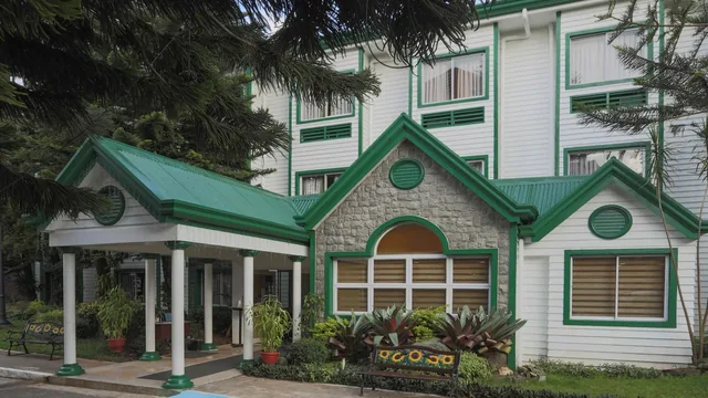 Microtel by Wyndham Baguio photo 4