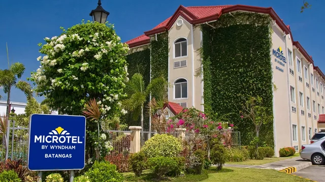 Microtel by Wyndham Batangas photo 6