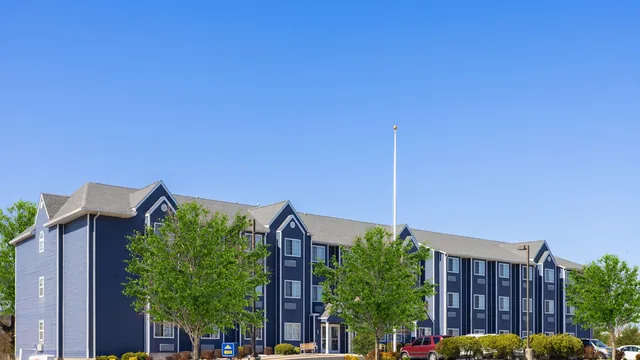 Microtel Inn & Suites by Wyndham Dover photo 9