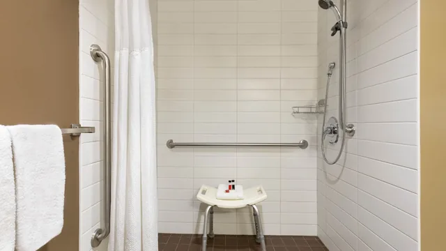 Microtel Inn & Suites by Wyndham Estevan photo 5