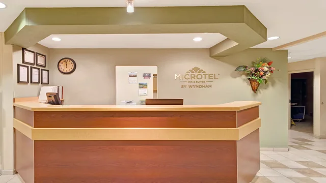 Microtel Inn & Suites by Wyndham Jasper photo 4