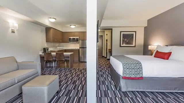Microtel Inn & Suites by Wyndham Kitimat photo 4