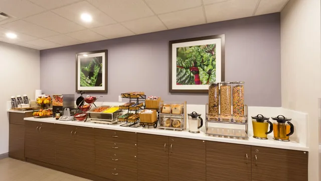Microtel Inn & Suites by Wyndham Kitimat photo 7