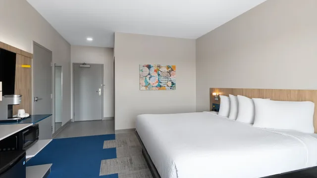 Microtel by Wyndham Lachute photo 11