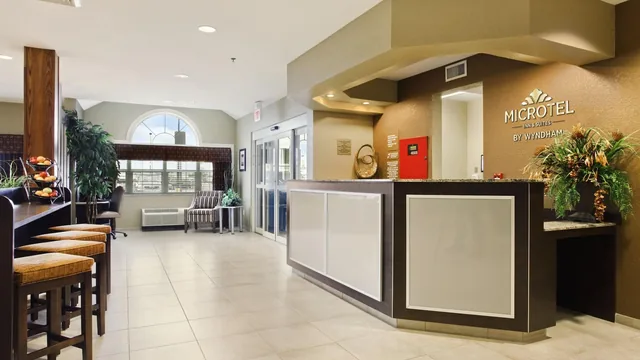 Microtel Inn & Suites by Wyndham Williston photo 6