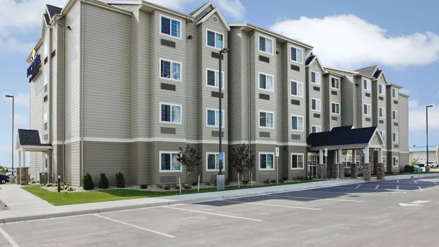 Microtel Inn & Suites by Wyndham Williston photo 11