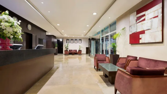 Ramada by Wyndham Abu Dhabi Downtown photo 3