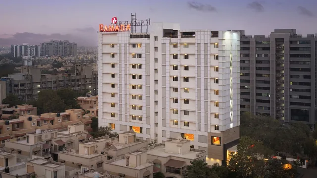 Ramada by Wyndham Ahmedabad photo 1