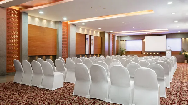 Ramada by Wyndham Ajmer photo 2