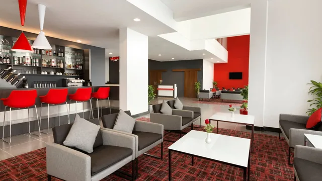 Ramada Encore by Wyndham Al Khobar Olaya photo 4