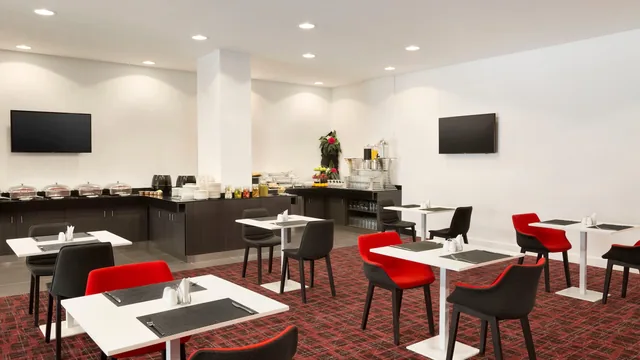 Ramada Encore by Wyndham Al Khobar Olaya photo 9