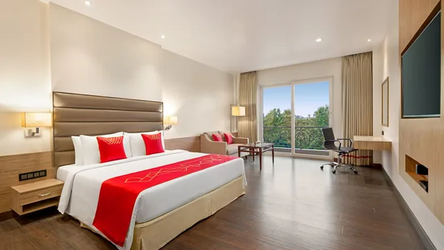 Ramada by Wyndham Aligarh GT Road photo 7