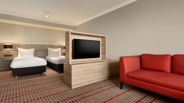 Ramada by Wyndham Amsterdam Airport Schiphol photo 6