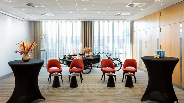 Ramada by Wyndham Amsterdam Airport Schiphol photo 9