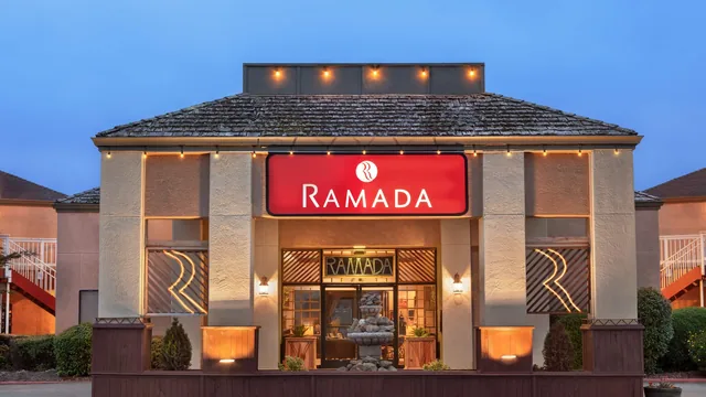 Ramada by Wyndham Arcata photo 10