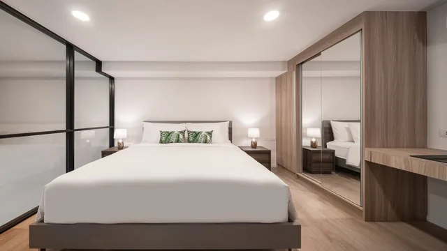 Ramada By Wyndham Bangkok Sukhumvit 87 photo 4