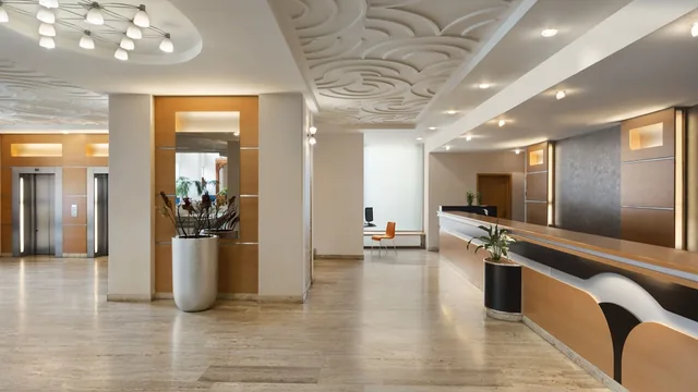 Ramada by Wyndham Bucharest Parc photo 1
