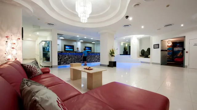 Ramada Resort by Wyndham Golden Beach photo 10