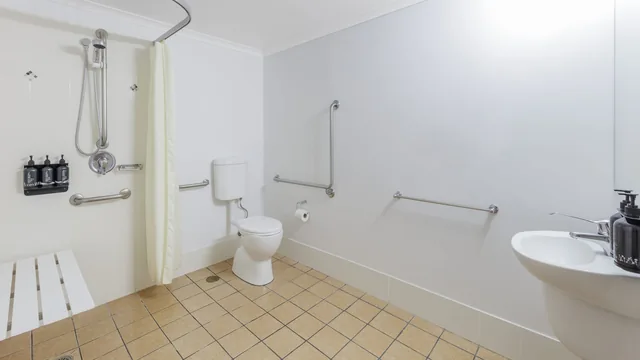 Ramada Encore by Wyndham Belconnen Canberra photo 7
