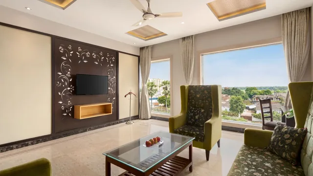 Ramada by Wyndham Varanasi Katesar photo 3