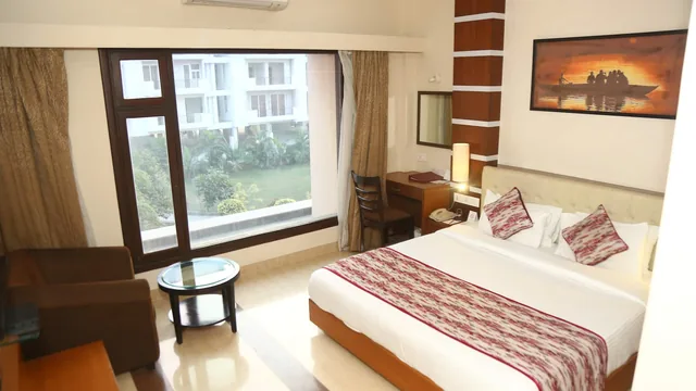 Ramada by Wyndham Varanasi Katesar photo 7