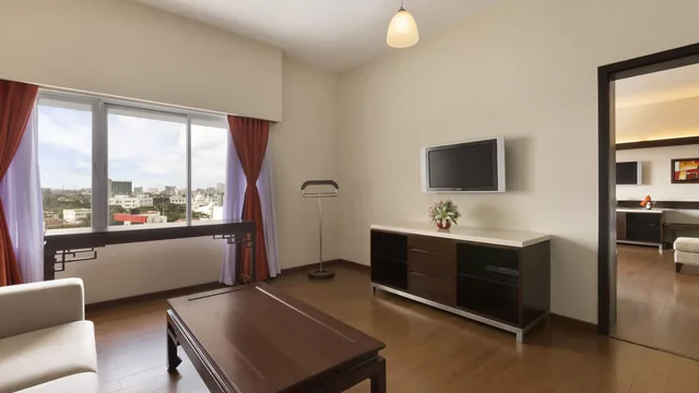 Ramada by Wyndham Chennai Egmore photo 7