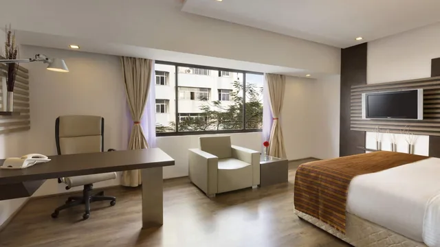 Ramada by Wyndham Chennai Egmore photo 10