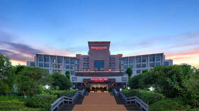 Ramada Plaza by Wyndham Chongqing West photo 6