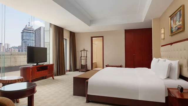 Ramada Plaza by Wyndham Chongqing West photo 11