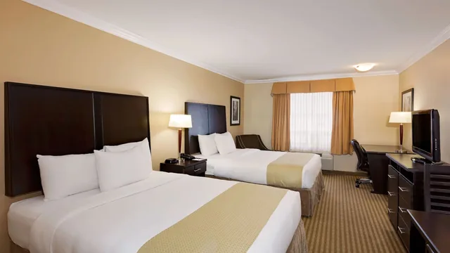 Ramada by Wyndham Cold Lake photo 10
