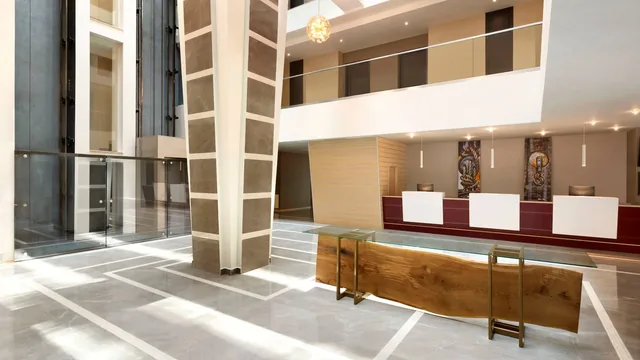 Ramada by Wyndham Constanta photo 2