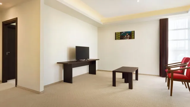 Ramada by Wyndham Constanta photo 3
