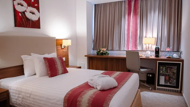 Ramada Plaza by Wyndham Craiova photo 7