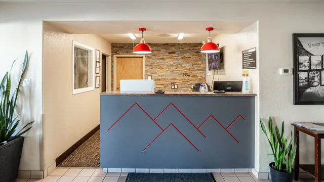 Ramada by Wyndham Cranbrook photo 2