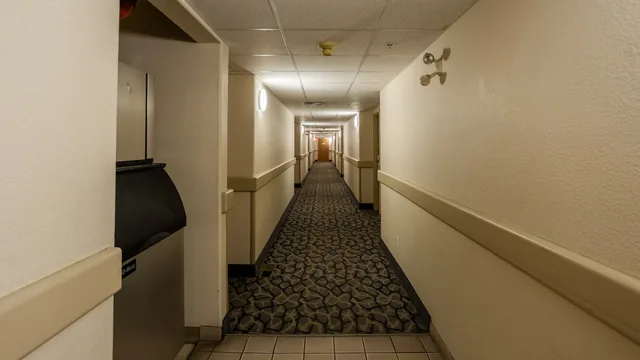 Ramada by Wyndham Cranbrook photo 5