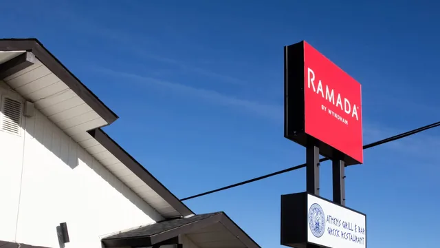 Ramada by Wyndham Dawson Creek photo 3