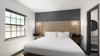 Ramada by Wyndham Studio Suites Dothan