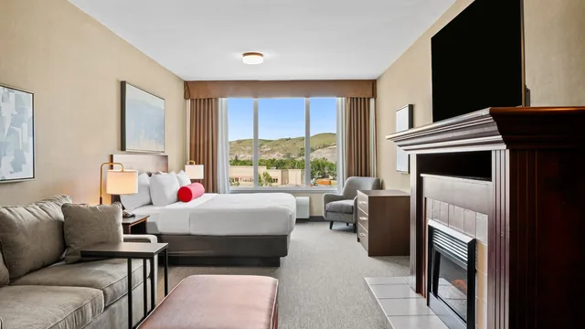 Ramada by Wyndham Drumheller Hotel & Suites photo 7