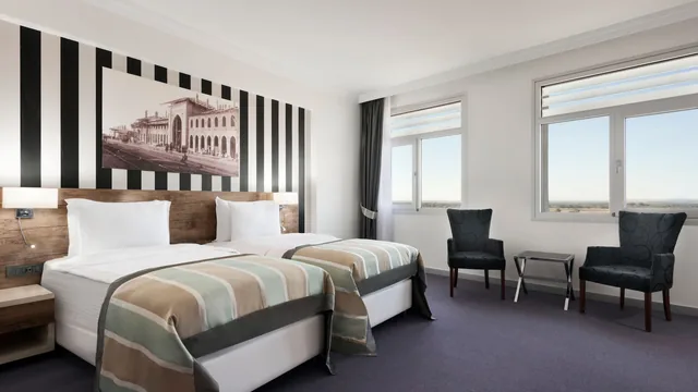 Ramada Hotel & Suites by Wyndham Edirne photo 3