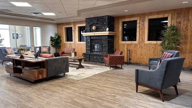 Ramada by Wyndham Estevan photo 3