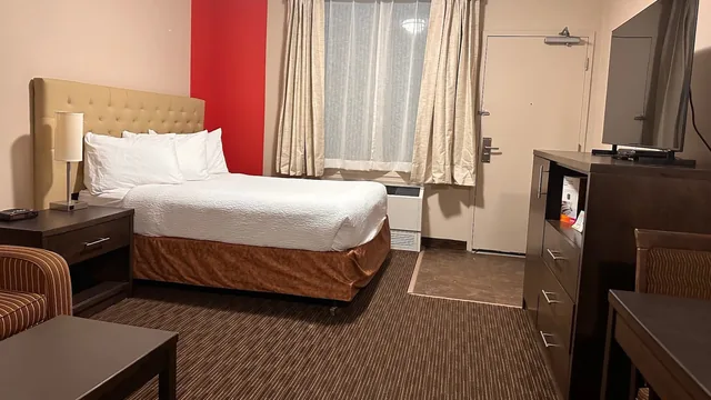 Ramada by Wyndham Estevan photo 5