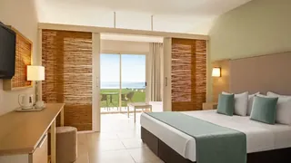 Ramada Hotel & Suites by Wyndham Ayia Napa