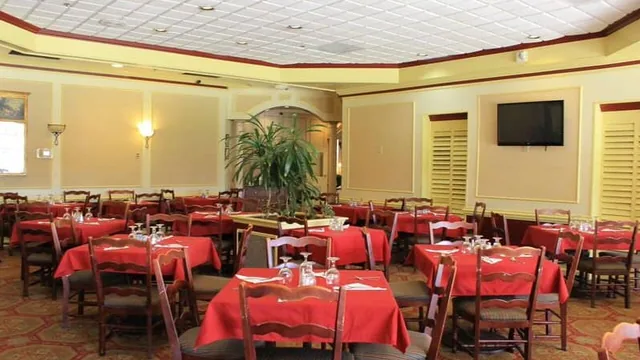 Ramada by Wyndham Gainesville photo 3