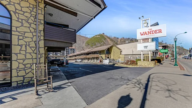 The Wander Hotel, a Ramada by Wyndham photo 8